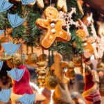 picture of Bakewell christmas market with gingerbread hanging up