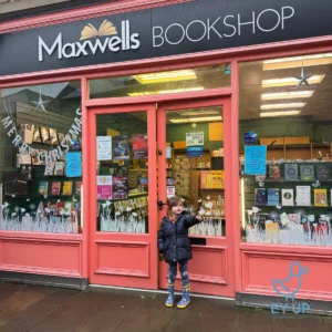 Maxwells bookshop i Bakewell derbyshire with eliza stood outside